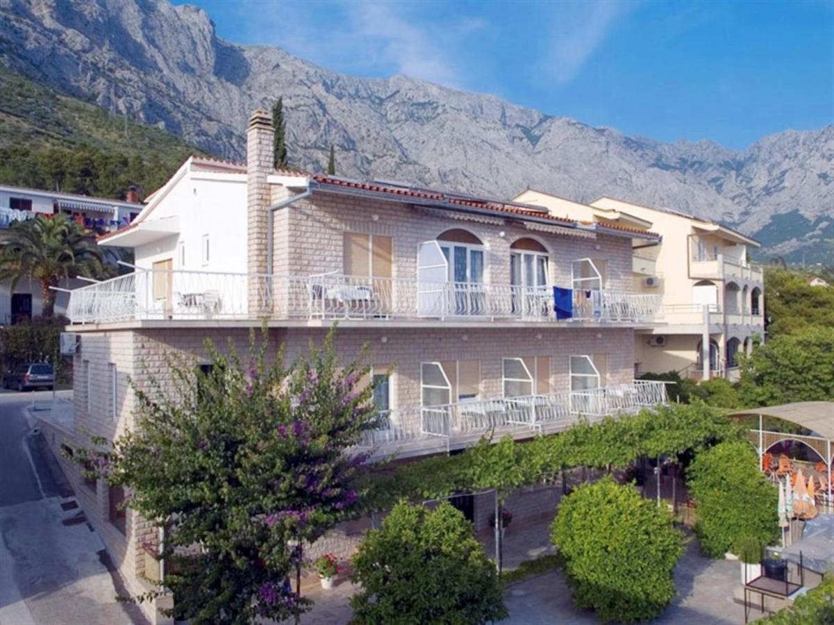 B&B Villa Ivona Baska Voda Exterior photo